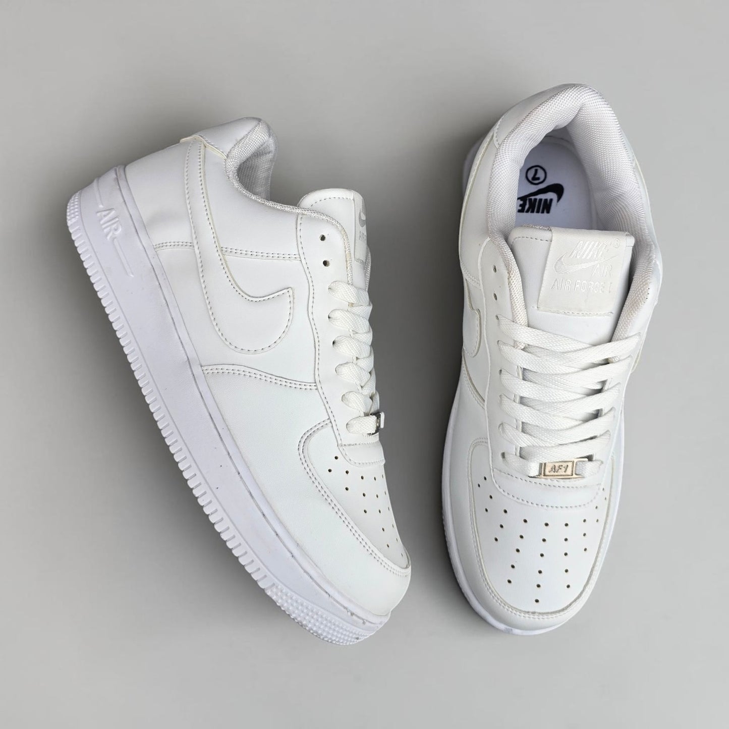 AF Triple White